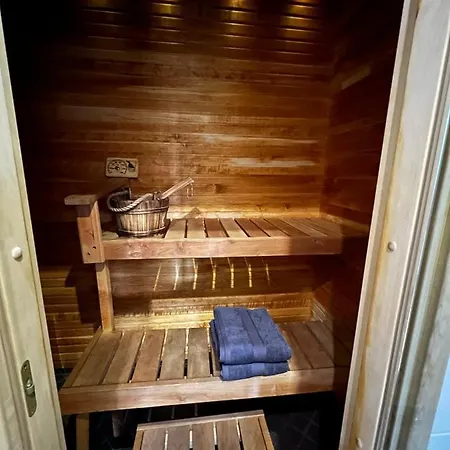 Saunaga Korter Ranna Vahetus Laeheduses Apartament *