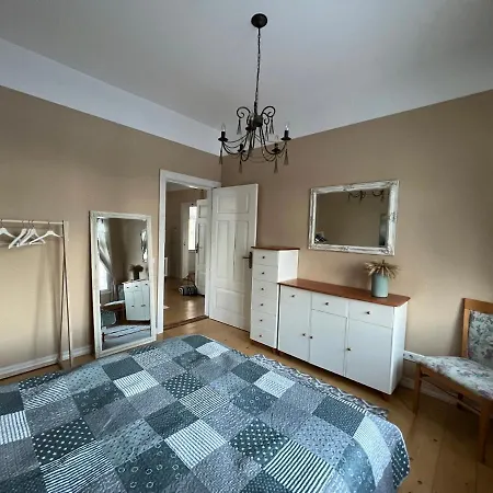 Saunaga Korter Ranna Vahetus Laeheduses 公寓 派尔努